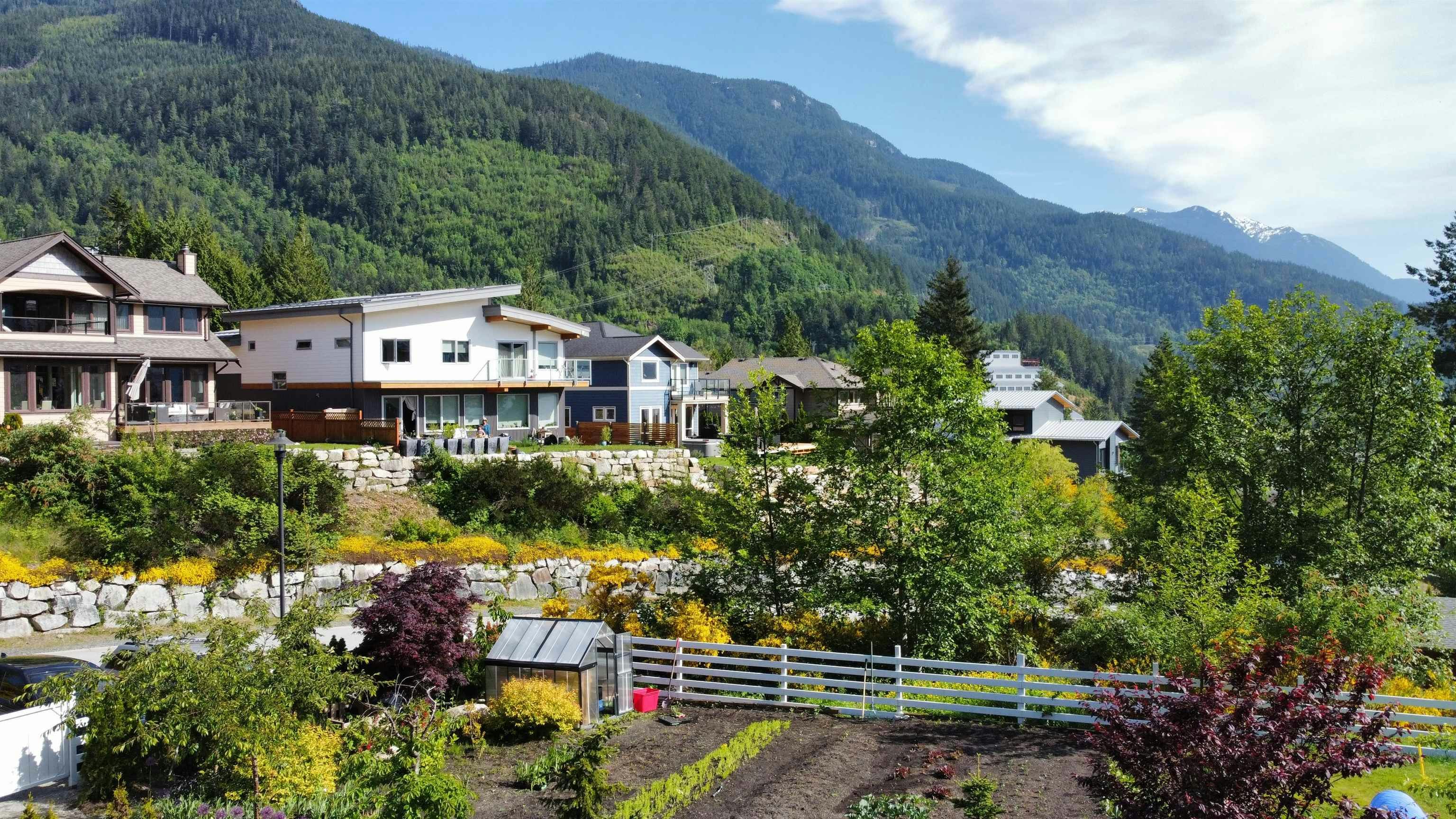 685 Copper Drive, Squamish, BC, V8B 1J1 - 15