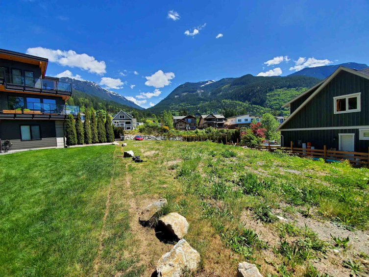 685 Copper Drive, Squamish, BC, V8B 1J1 - 3