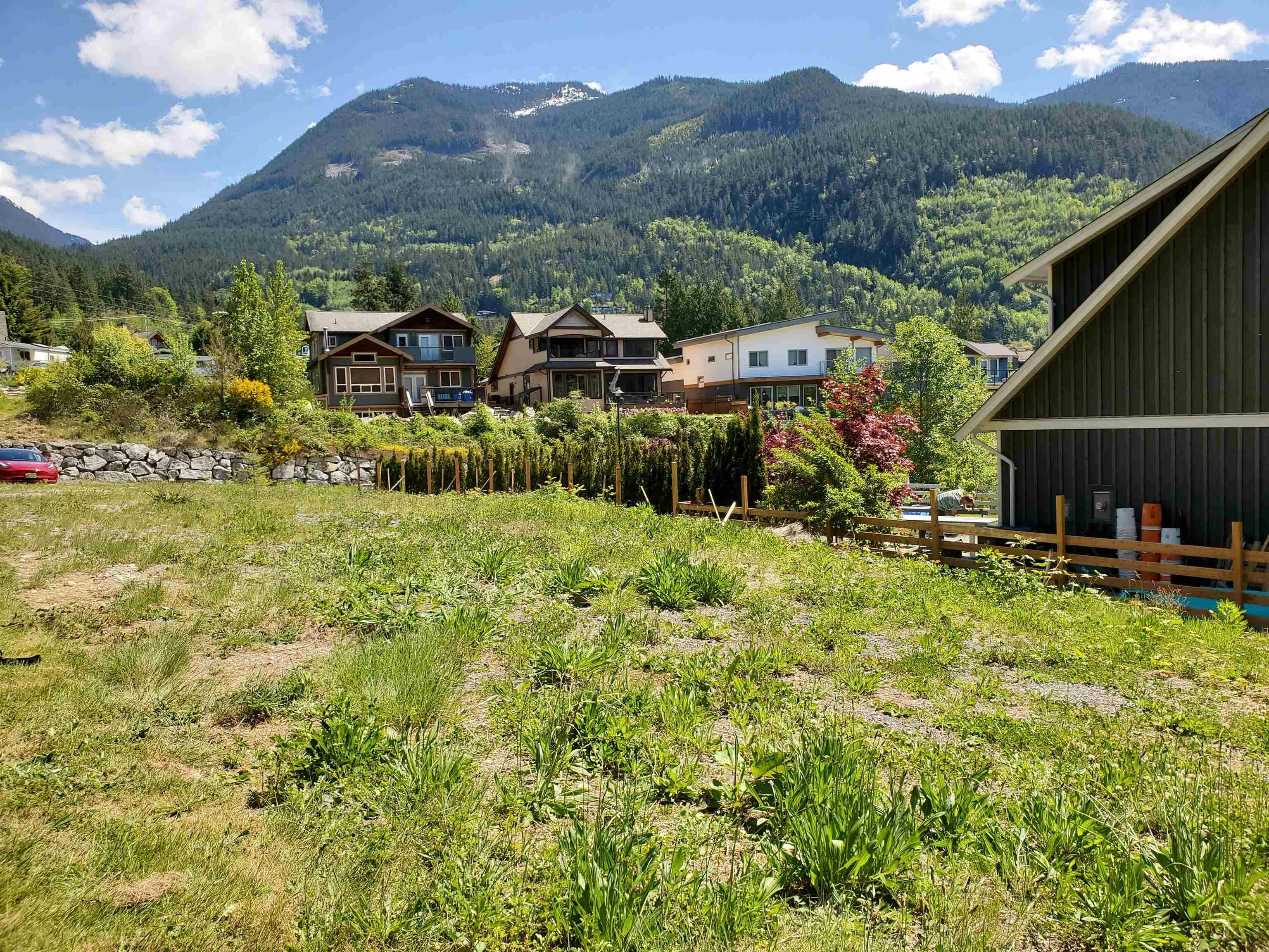 685 Copper Drive, Squamish, BC, V8B 1J1 - 4