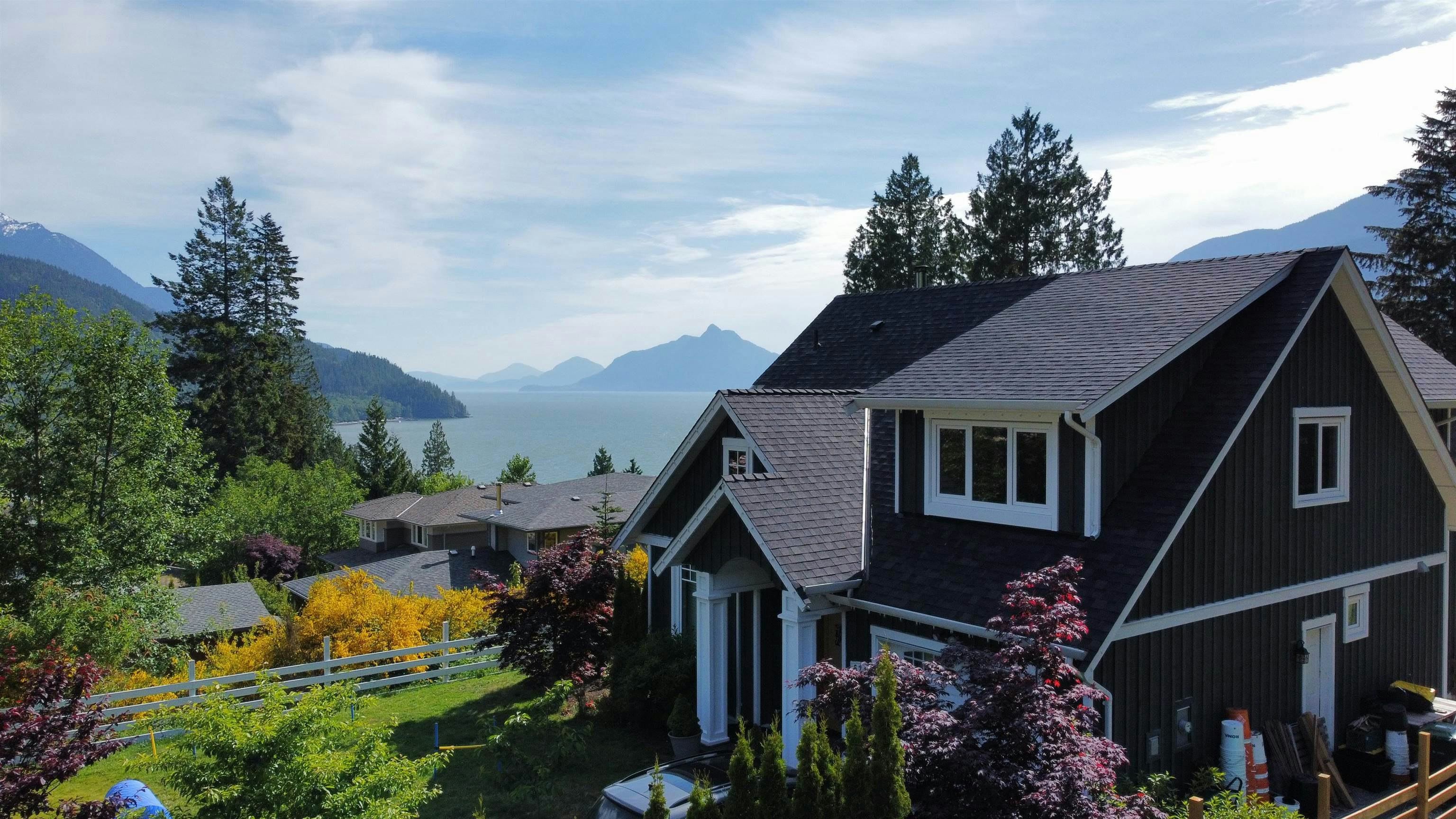 685 Copper Drive, Squamish, BC, V8B 1J1 - 13