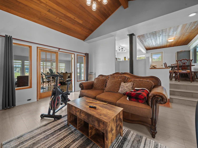 25412 58 Avenue, Langley, BC, V4W 1G7 - 11