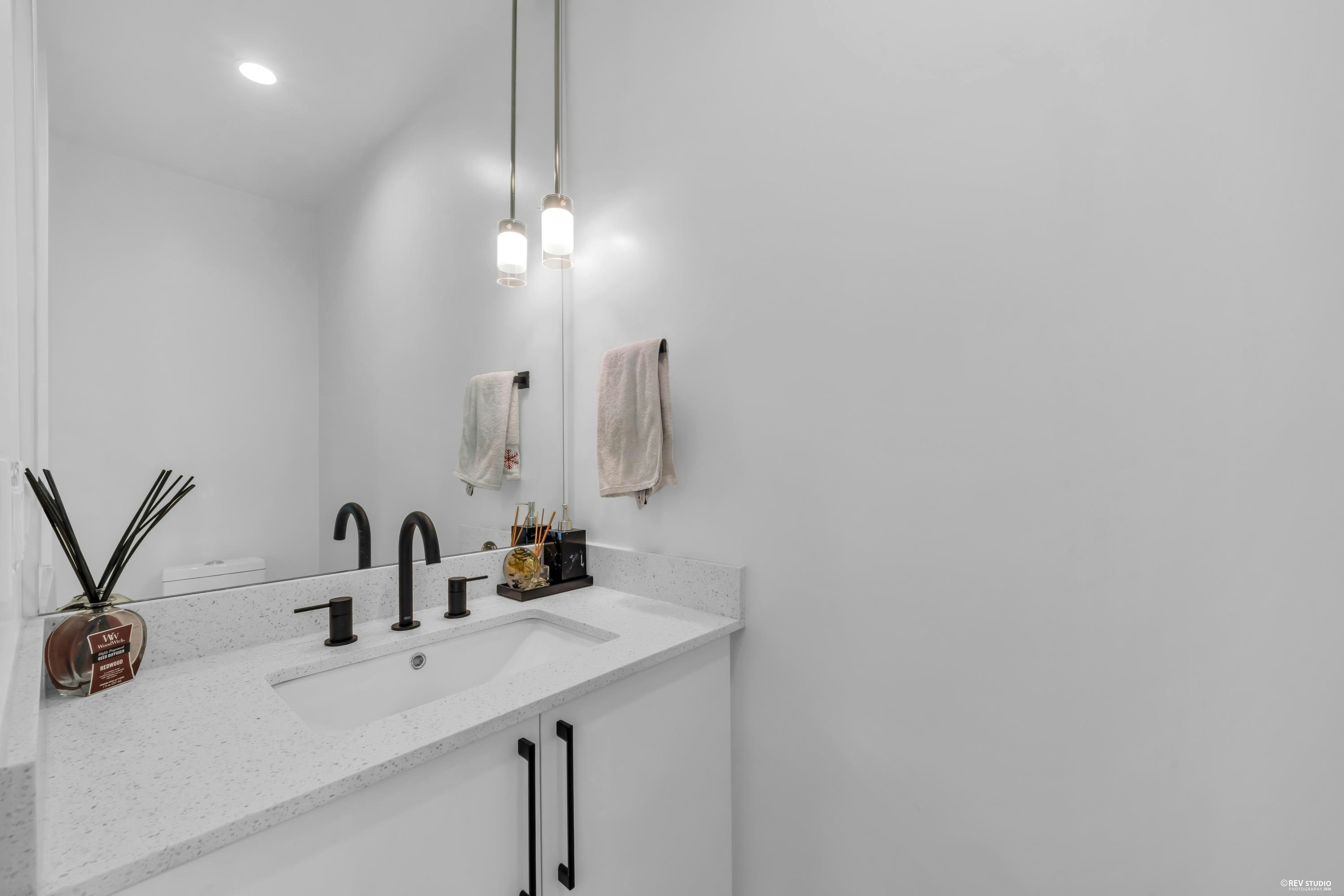 137-535 E 2nd Street, North Vancouver, BC, V7L 1E1 - 13