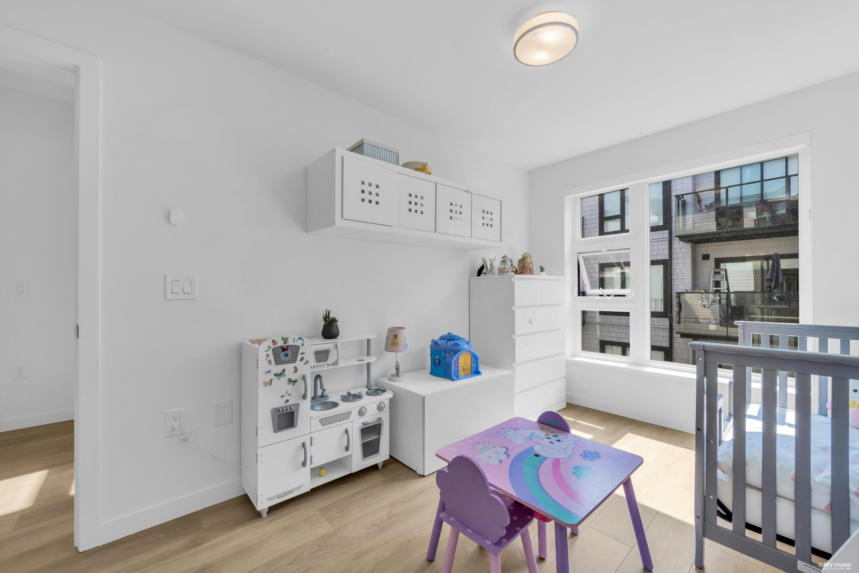 137-535 E 2nd Street, North Vancouver, BC, V7L 1E1 - 8