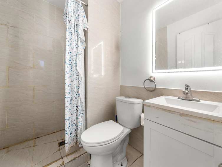 5174 Aberdeen Street, Vancouver, BC, V5R 4M3 - 32