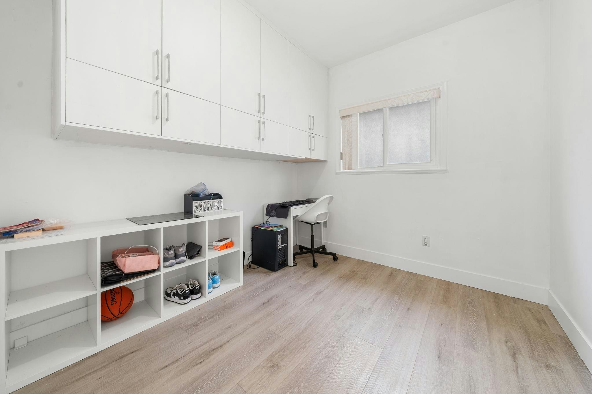 5174 Aberdeen Street, Vancouver, BC, V5R 4M3 - 25