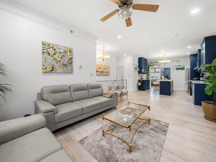 5174 Aberdeen Street, Vancouver, BC, V5R 4M3 - 3