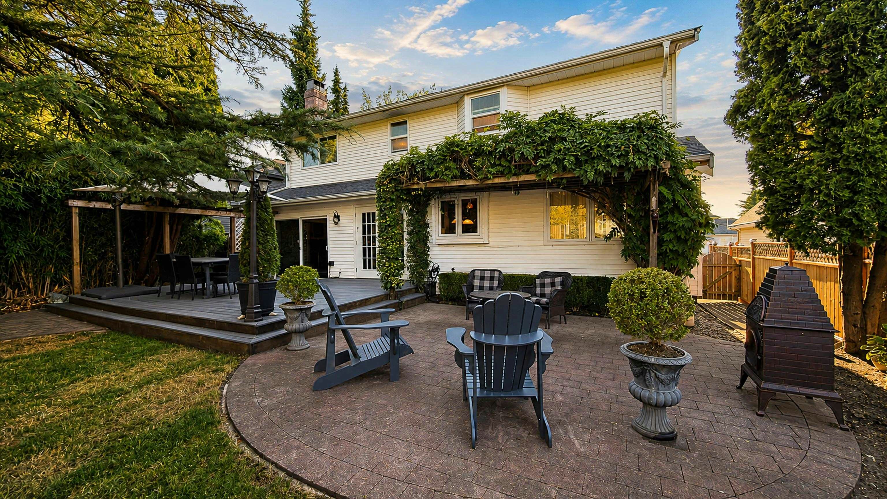 12612 215 Street - 2