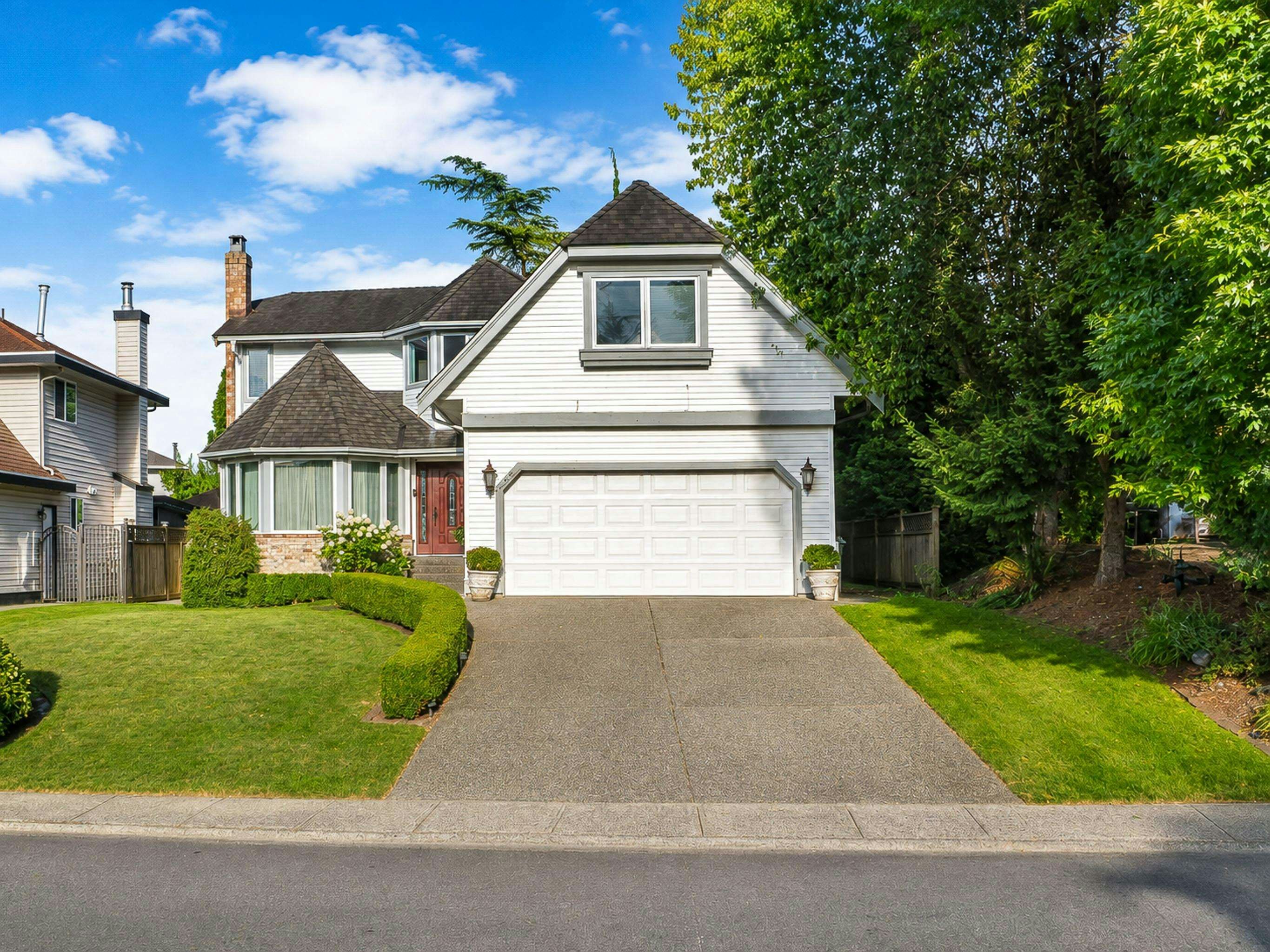 12612 215 Street, Maple Ridge, BC, V4R 2H3