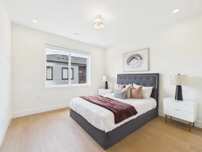 SL2-9880 Granvilee Avenue - 5