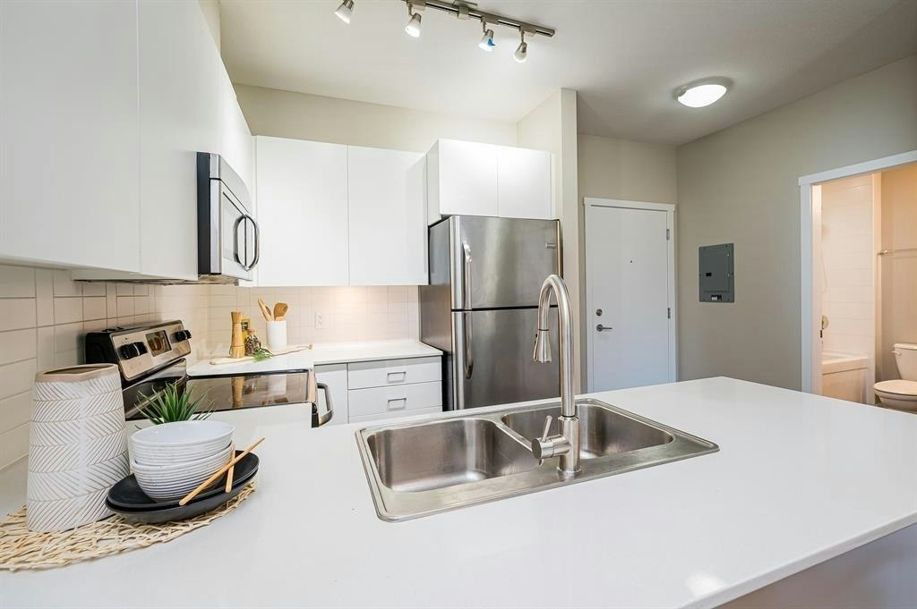 302-20460 Douglas Crescent, Langley, BC, V3A 0C6 - 7