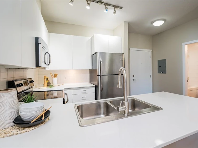 302-20460 Douglas Crescent, Langley, BC, V3A 0C6 - 7