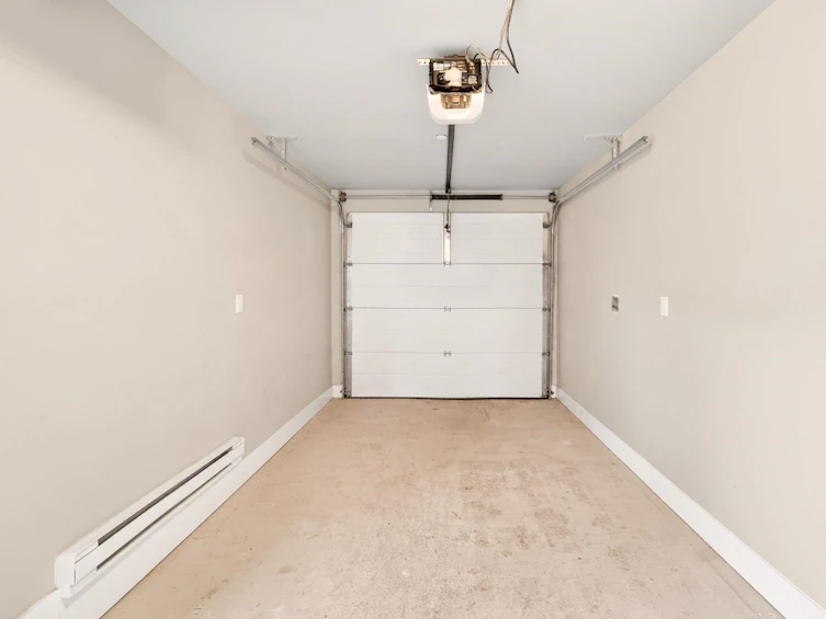 8068 Haig Street, Vancouver, BC, V6P 4R9 - 29