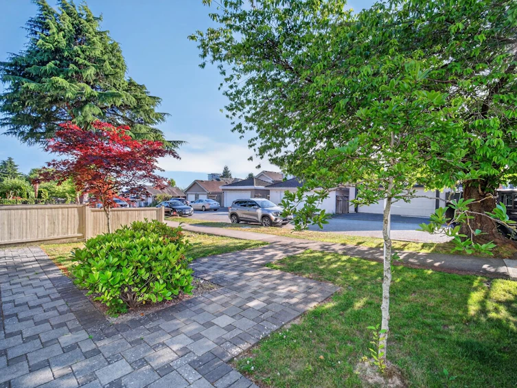 8068 Haig Street, Vancouver, BC, V6P 4R9 - 31