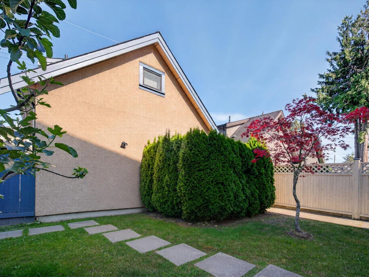 8068 Haig Street, Vancouver, BC, V6P 4R9 - 28
