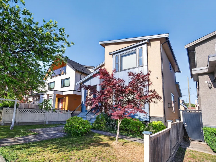 8068 Haig Street, Vancouver, BC, V6P 4R9 - 32