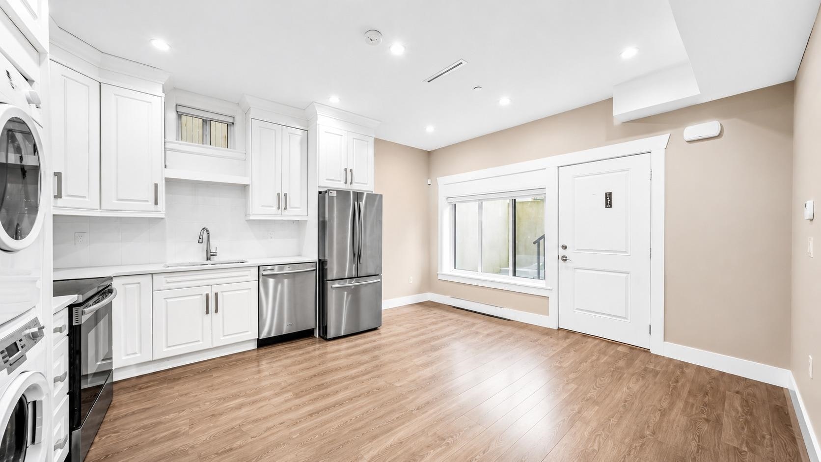8068 Haig Street, Vancouver, BC, V6P 4R9 - 24