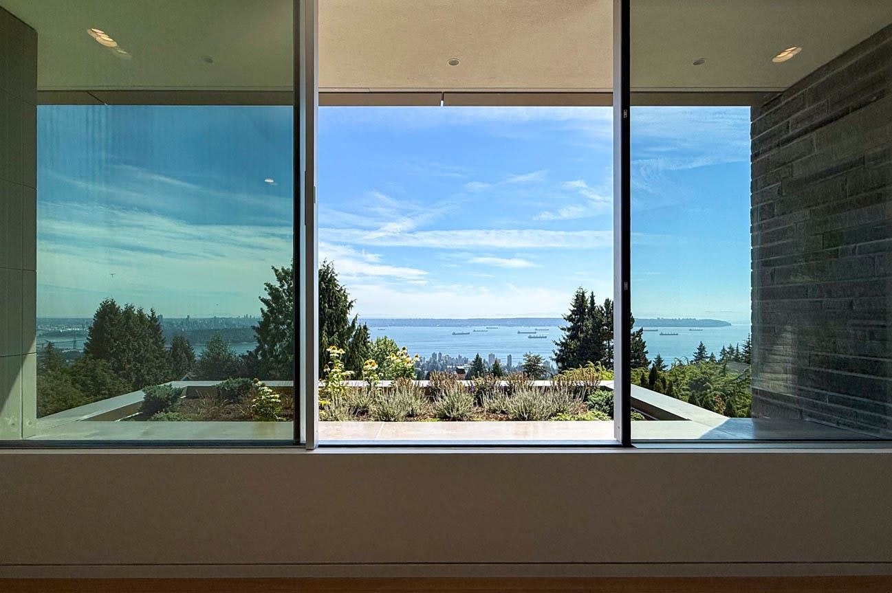 2390 Westhill Drive, West Vancouver, BC, V7S 2Z5 - 32