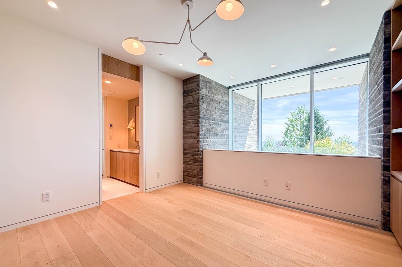 2390 Westhill Drive, West Vancouver, BC, V7S 2Z5 - 8