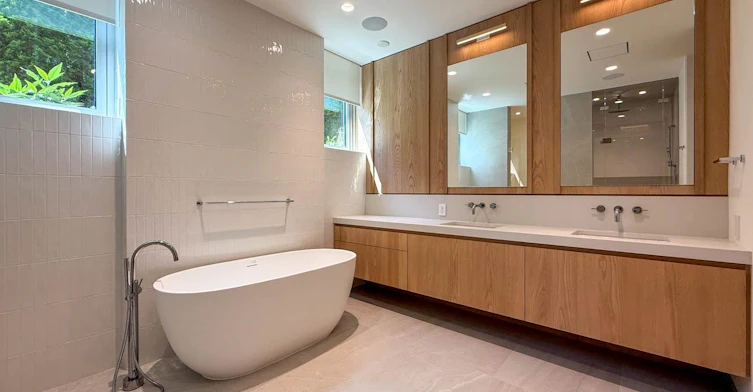 2390 Westhill Drive, West Vancouver, BC, V7S 2Z5 - 23
