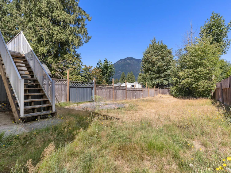63909 Old Yale Road, Hope, BC, V0X 1L2 - 21