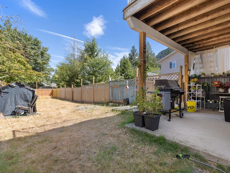 63909 Old Yale Road, Hope, BC, V0X 1L2 - 30