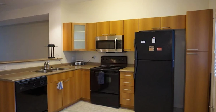 2000 Panorama Drive, Port Moody, BC, V3H 5J5 - 2