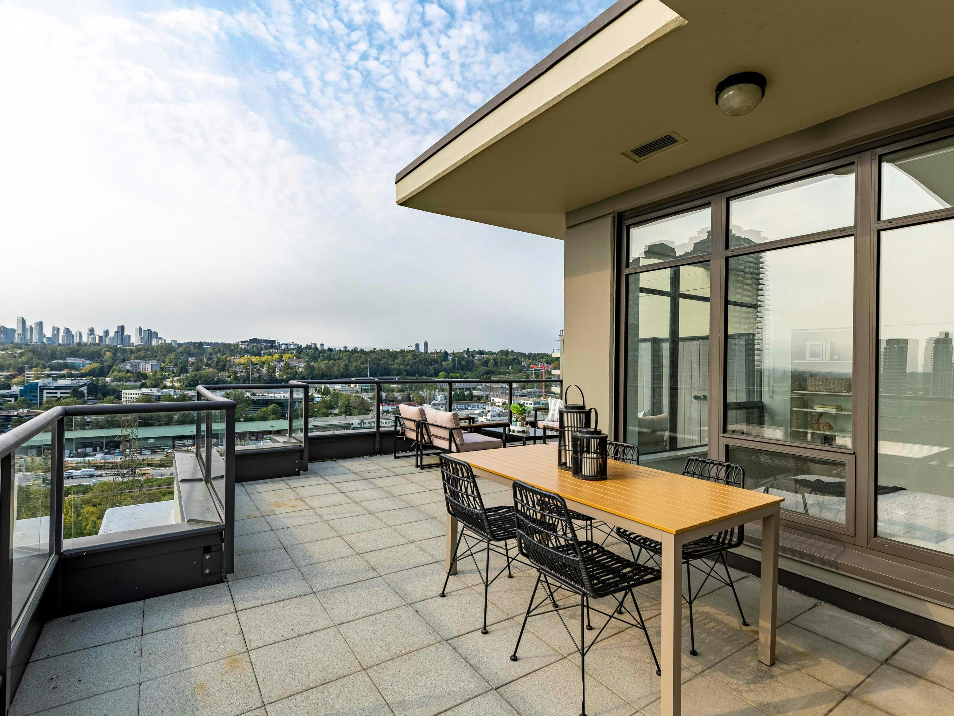 PH1-4182 Dawson Street, Burnaby, BC, V5C 0A2 - 17
