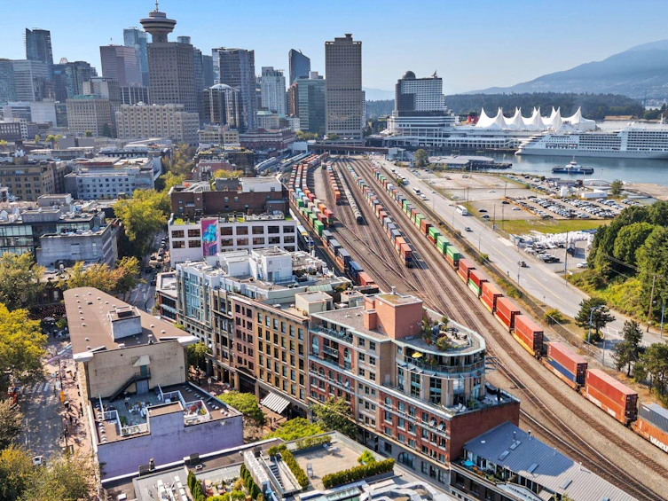 305-41 Alexander Street, Vancouver, BC, V6A 1B2 - 32