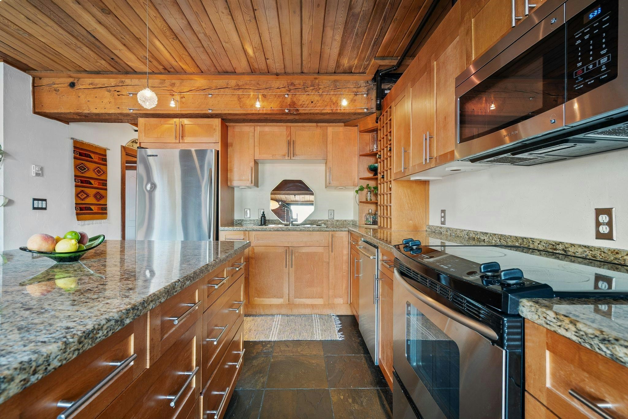 305-41 Alexander Street, Vancouver, BC, V6A 1B2 - 15