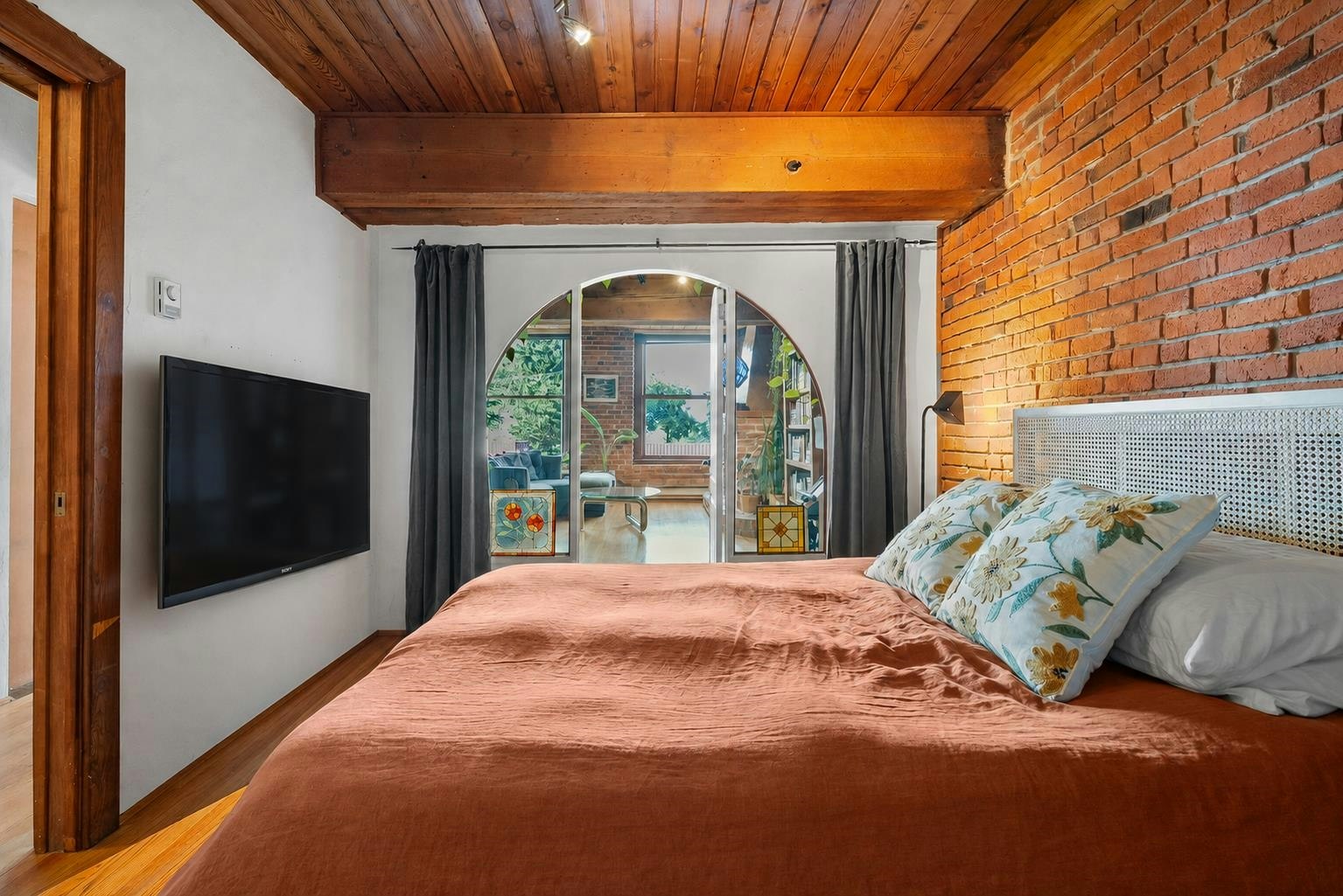 305-41 Alexander Street, Vancouver, BC, V6A 1B2 - 24