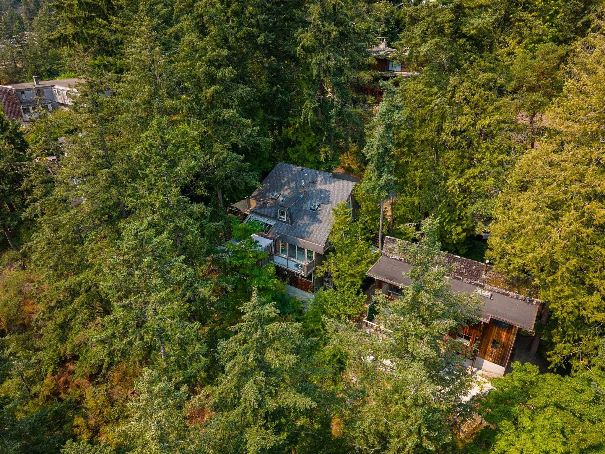 5781 Cranley Drive, West Vancouver, BC, V7W 1T1 - 38