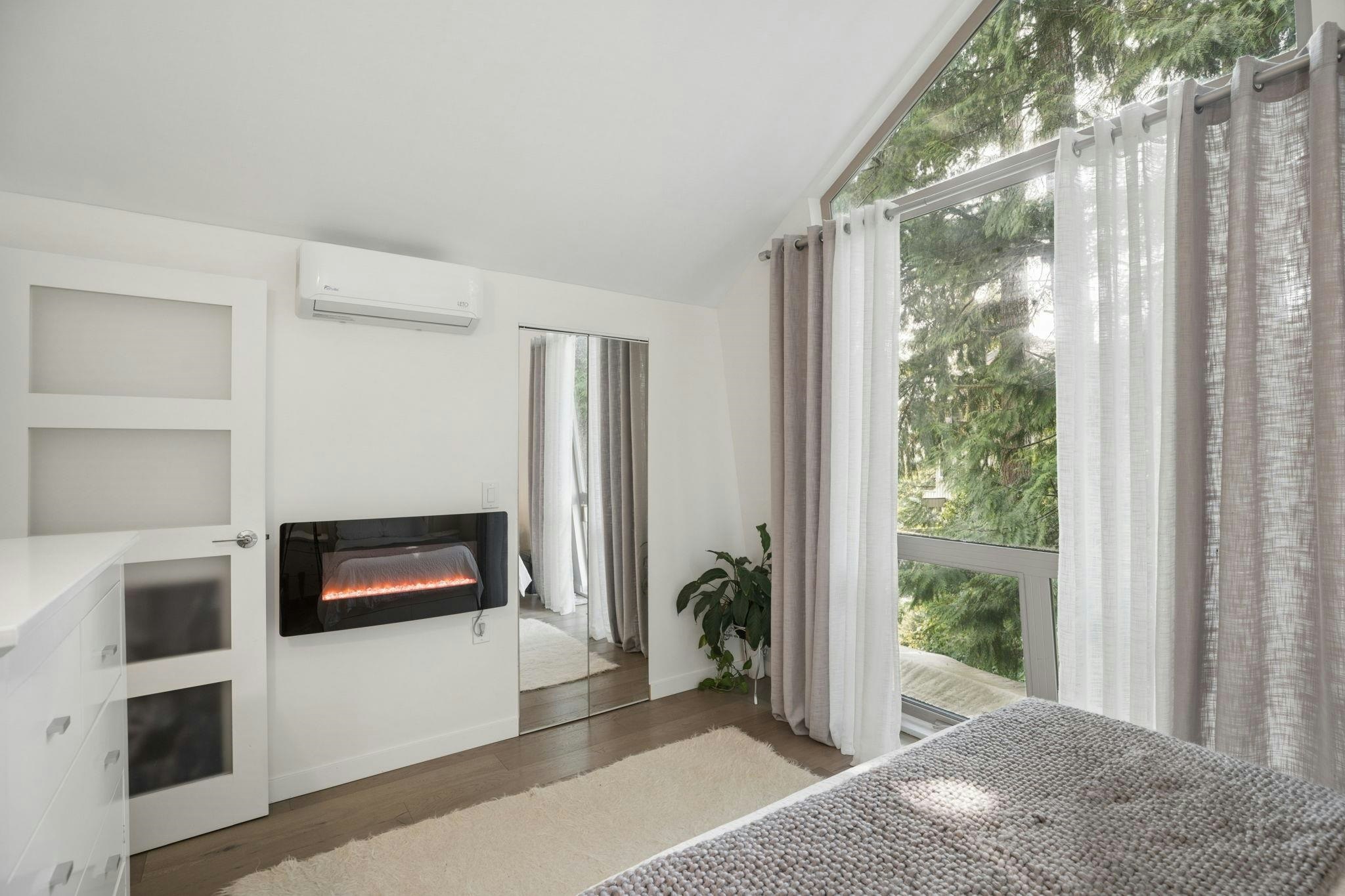5781 Cranley Drive, West Vancouver, BC, V7W 1T1 - 22