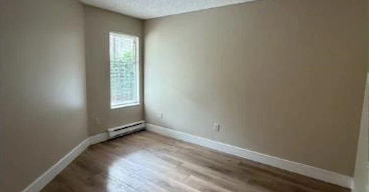 411-65 First Street, New Westminster, BC, V3L 5K9 - 5