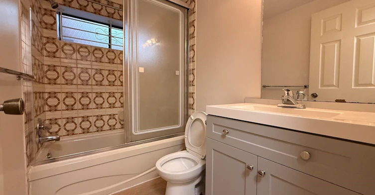 Bsmt-879 W 62 Avenue, Vancouver, BC, V6P 2E3 - 5