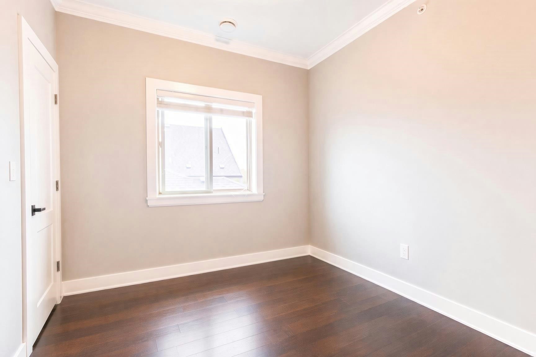4231 Brant Street, Vancouver, BC, V5N 5B5 - 10