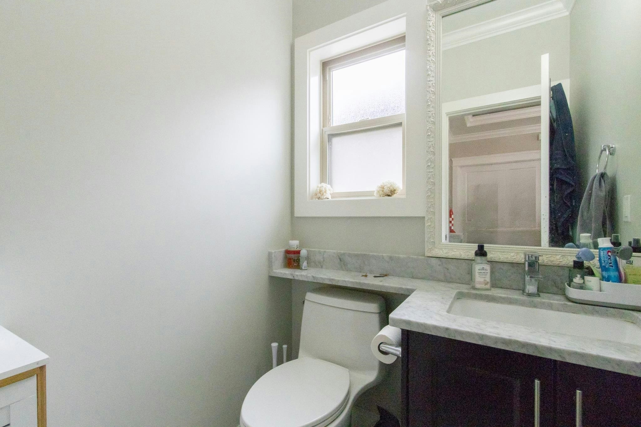 4231 Brant Street, Vancouver, BC, V5N 5B5 - 12
