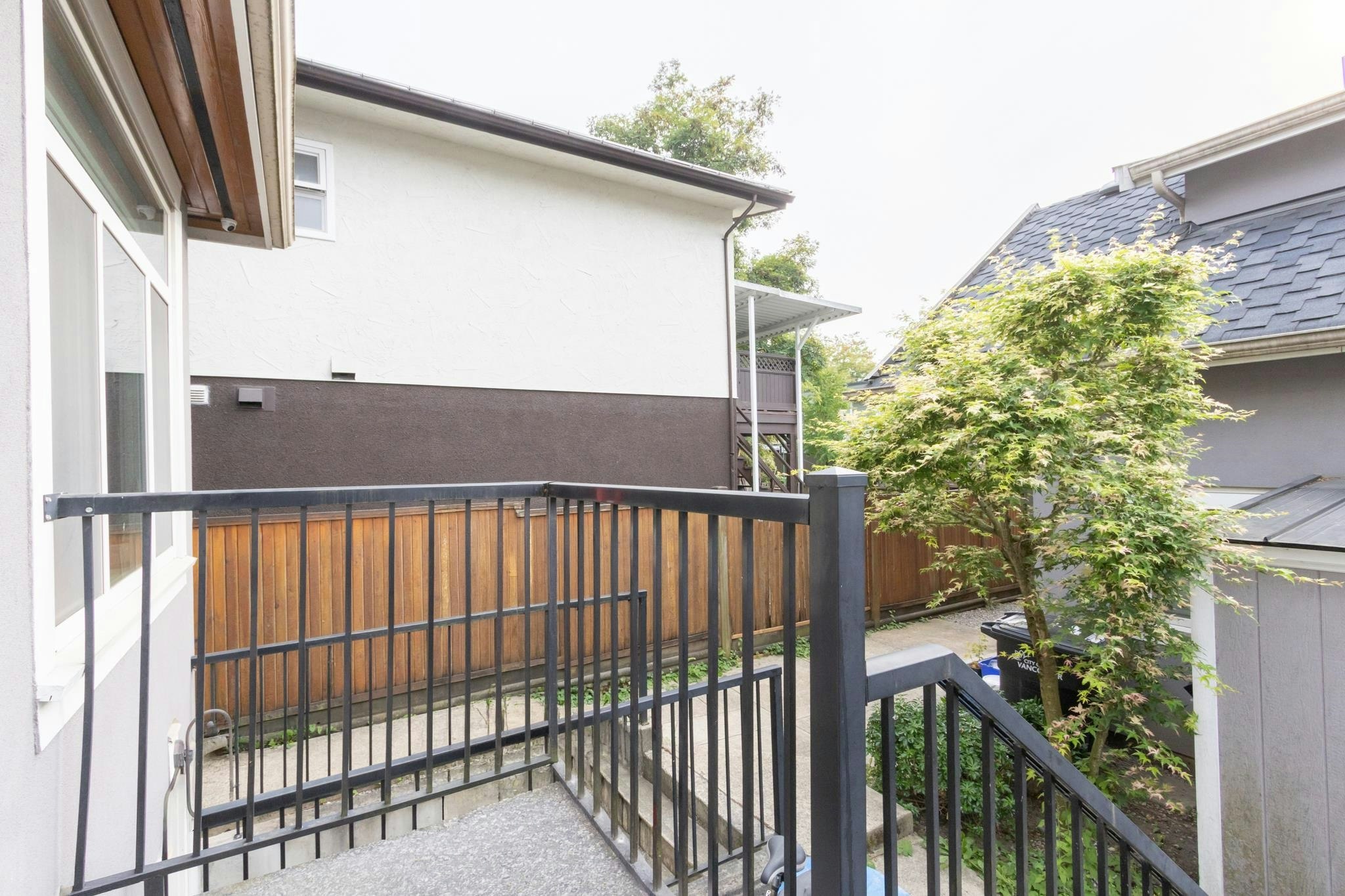 4231 Brant Street, Vancouver, BC, V5N 5B5 - 14