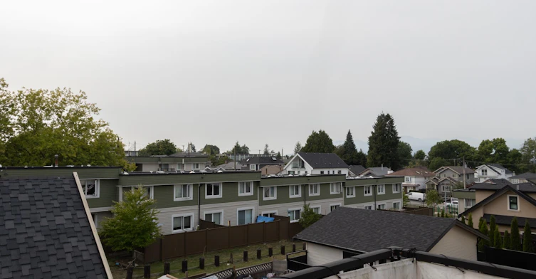 4231 Brant Street, Vancouver, BC, V5N 5B5 - 17