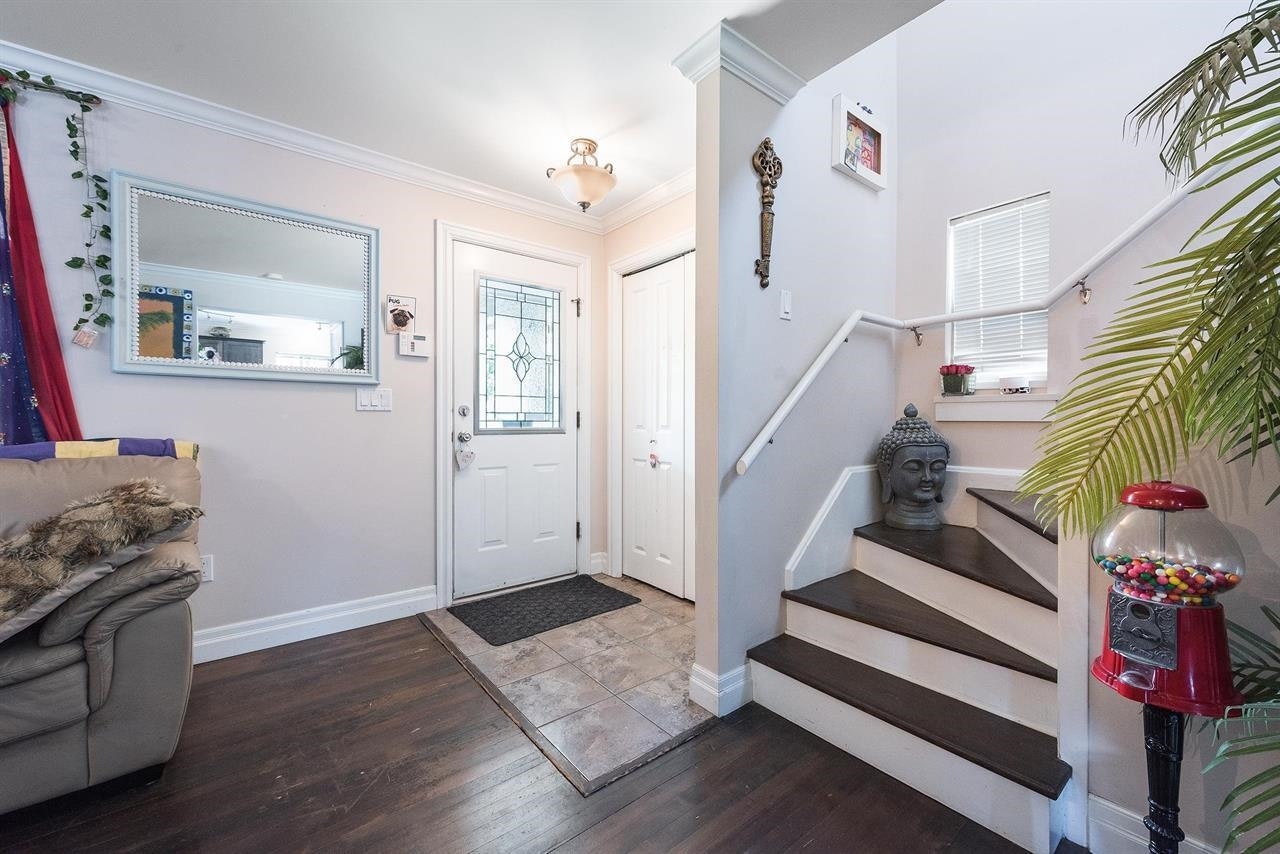 5980 Matsqui Street, Chilliwack, BC, V2R 0G6 - 3