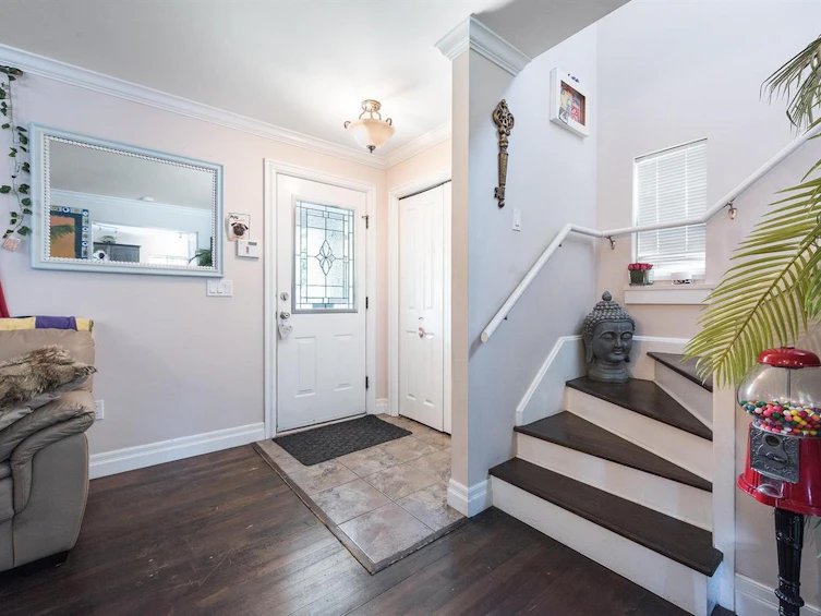 5980 Matsqui Street, Chilliwack, BC, V2R 0G6 - 3