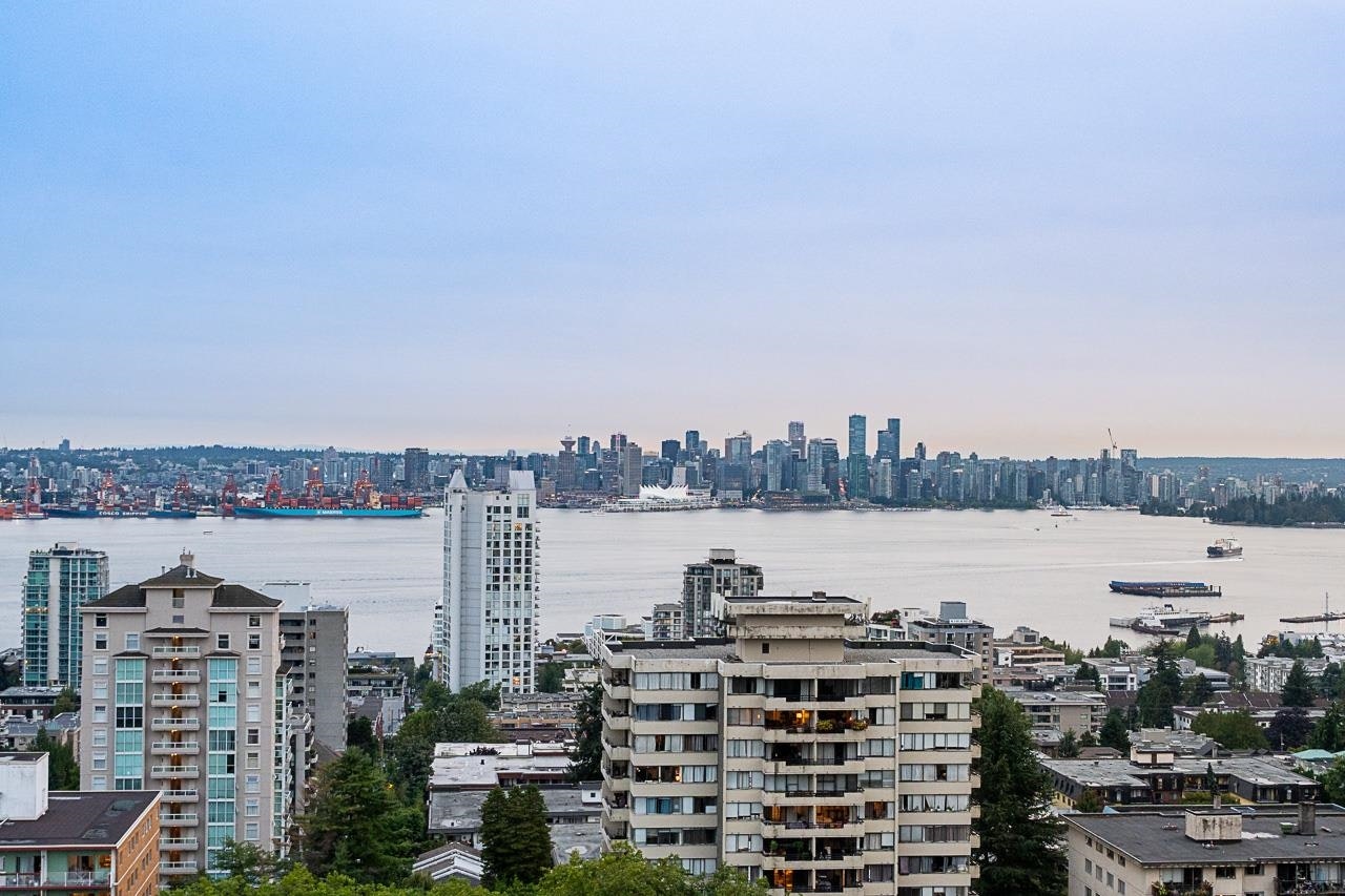 903-114 W Keith Road, North Vancouver, BC, V7M 3C9 - 23