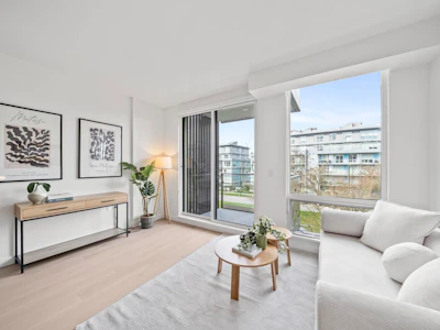 307-5212 Cambie Street - 2