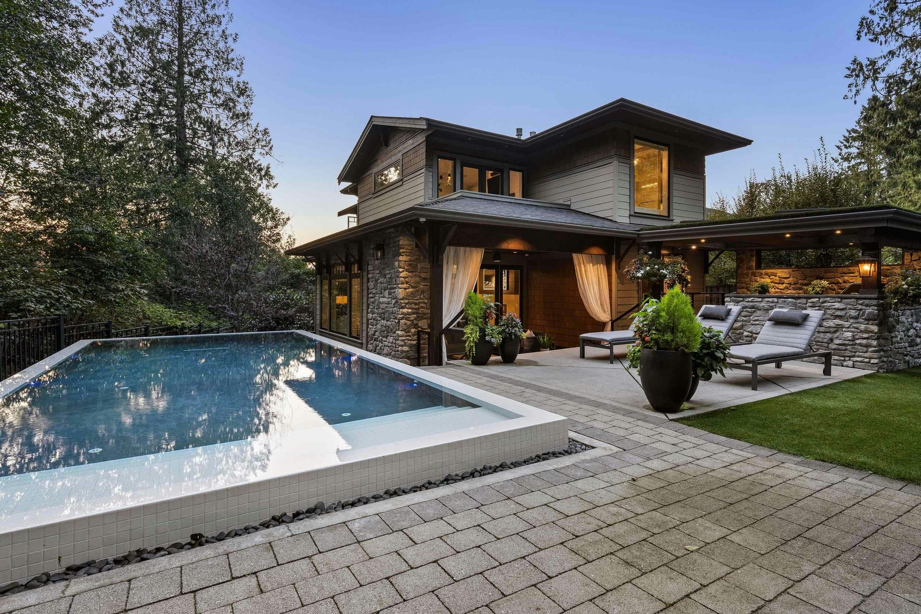 35797 Ledgeview Drive, Abbotsford, BC, V3G 2Z2