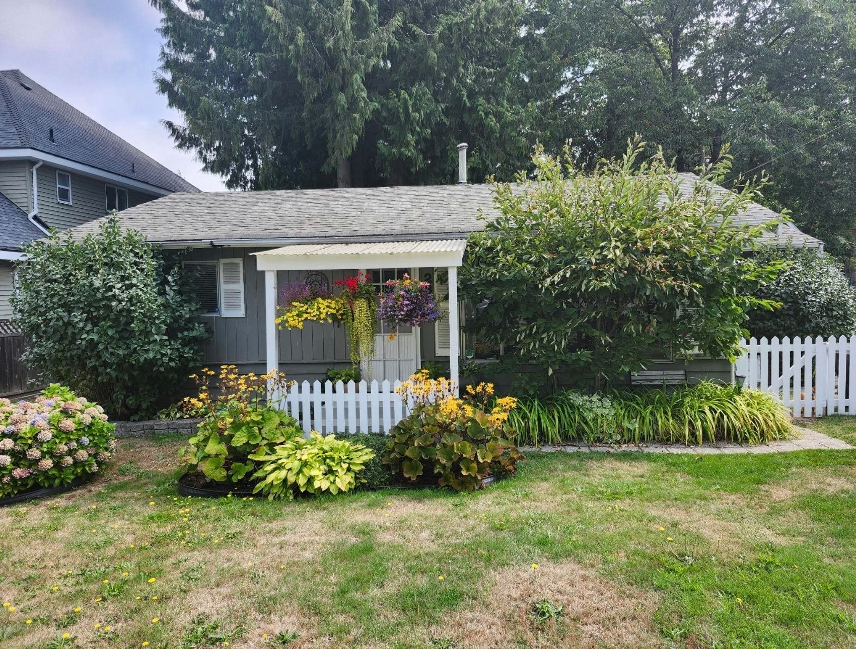 2320 153a Street, Surrey, BC, V4A 4R5