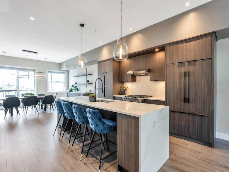 8147 202 Street, Langley, BC, V2Y 3K2 - 9