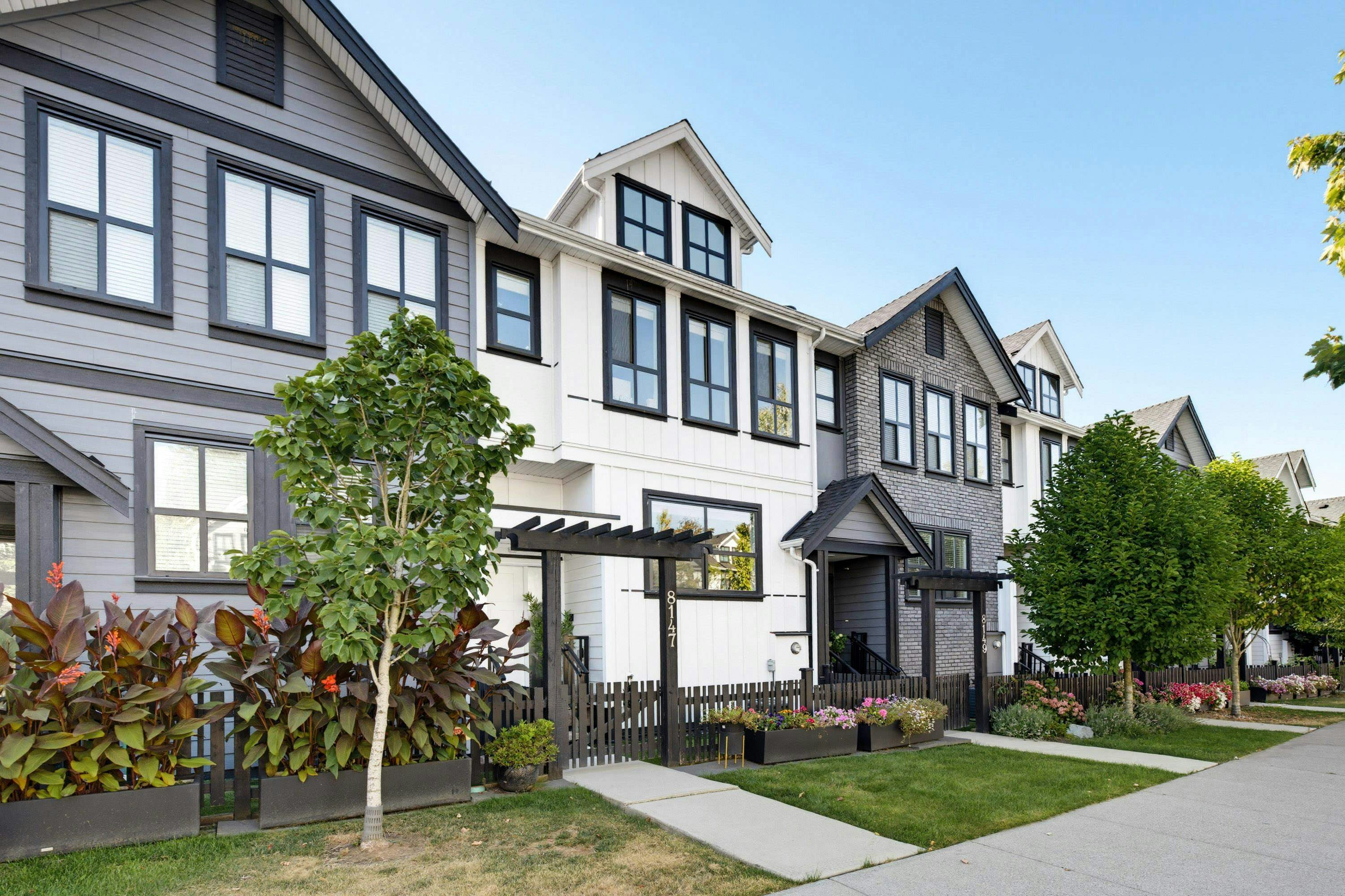 8147 202 Street, Langley, BC, V2Y 3K2 - 2