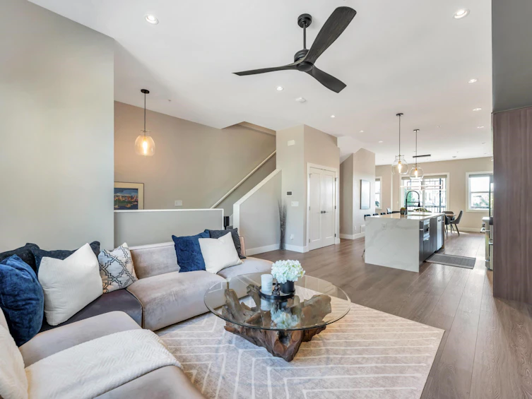 8147 202 Street, Langley, BC, V2Y 3K2 - 8
