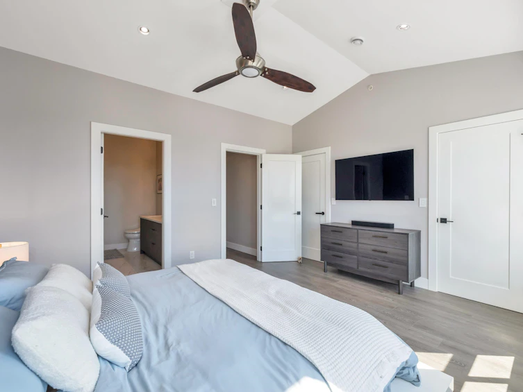 8147 202 Street, Langley, BC, V2Y 3K2 - 24