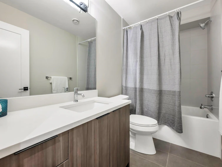 8147 202 Street, Langley, BC, V2Y 3K2 - 37