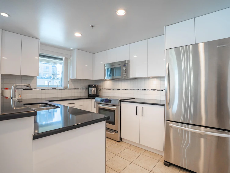 1403-235 Guildford Way, Port Moody, BC, V3H 5L8 - 10